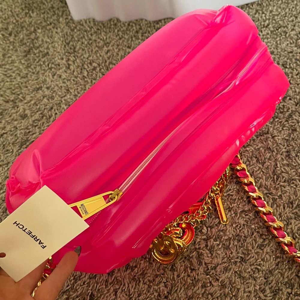 -moschino inflatable pool toy tote bag - Picture 5 of 7